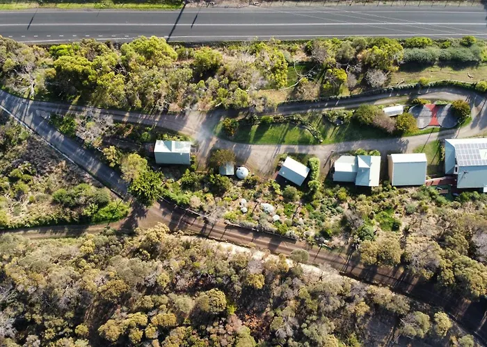 Eastern Reef Cottages